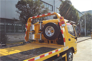 布尔津附近汽车搭电救援电话