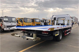 布尔津汽车救援补胎