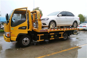 布尔津附近拖车救援24小时服务热线